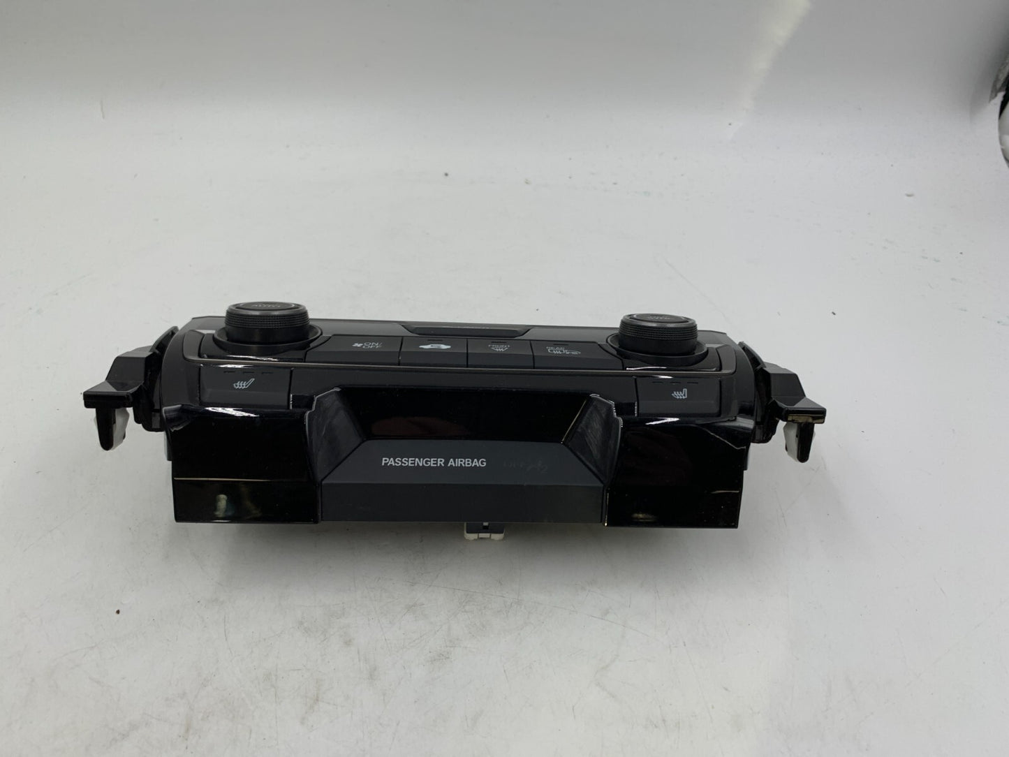2017-2018 Honda Civic AC Heater Climate Control OEM C03B67006