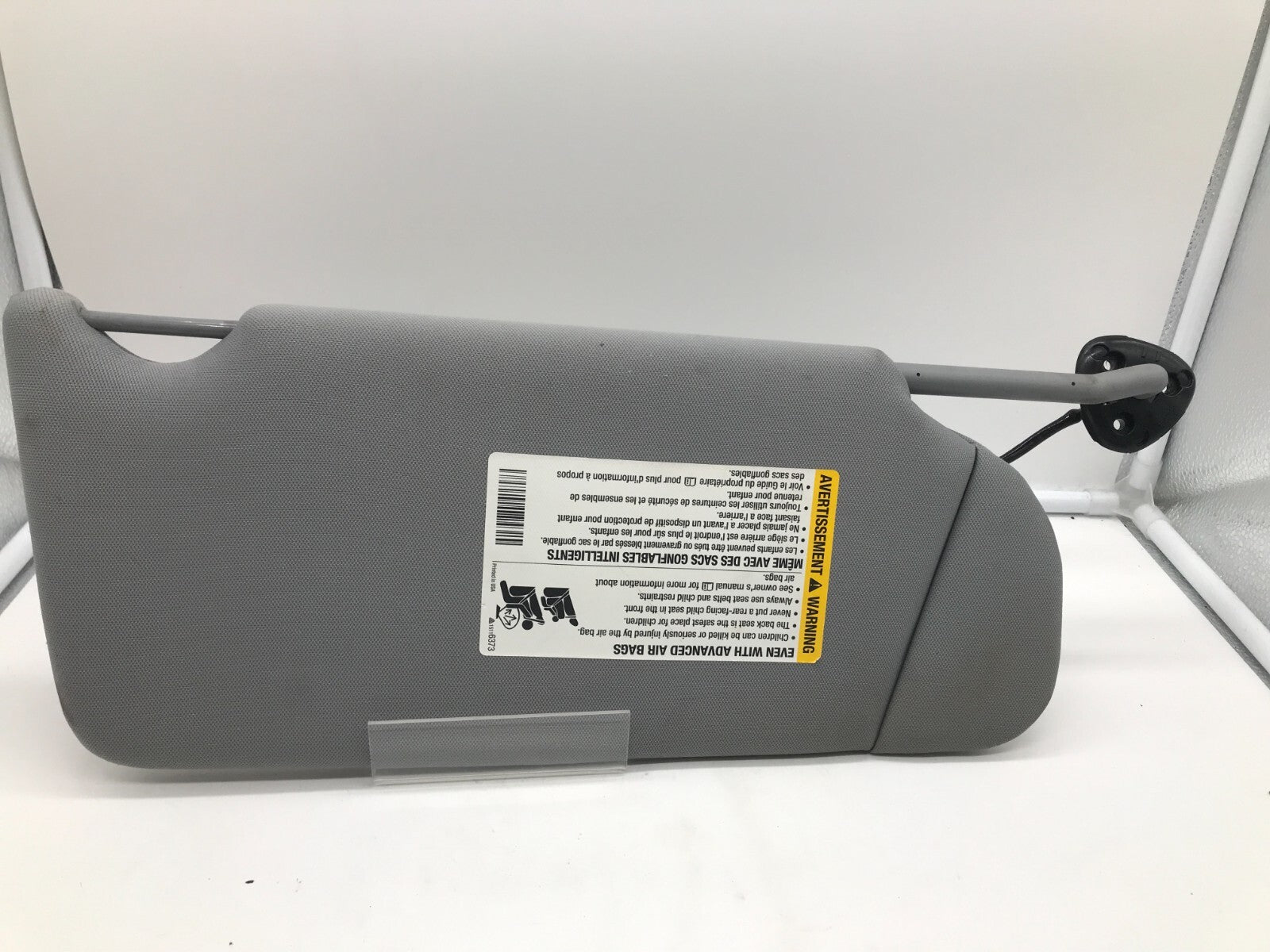 2005-2009 Buick Lacrosse Driver Sun Visor Gray Illuminated OEM A01B04082