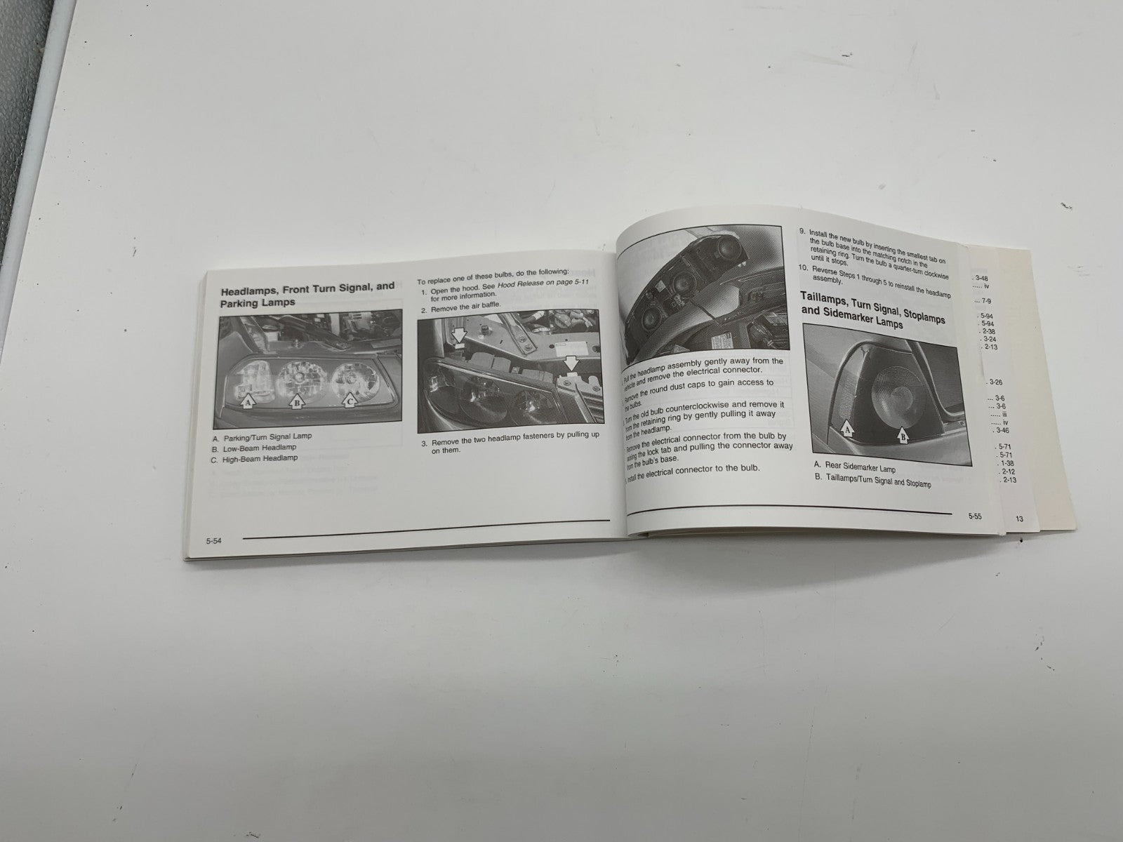 2005 Chevrolet Impala Owners Manual OEM C04B22004