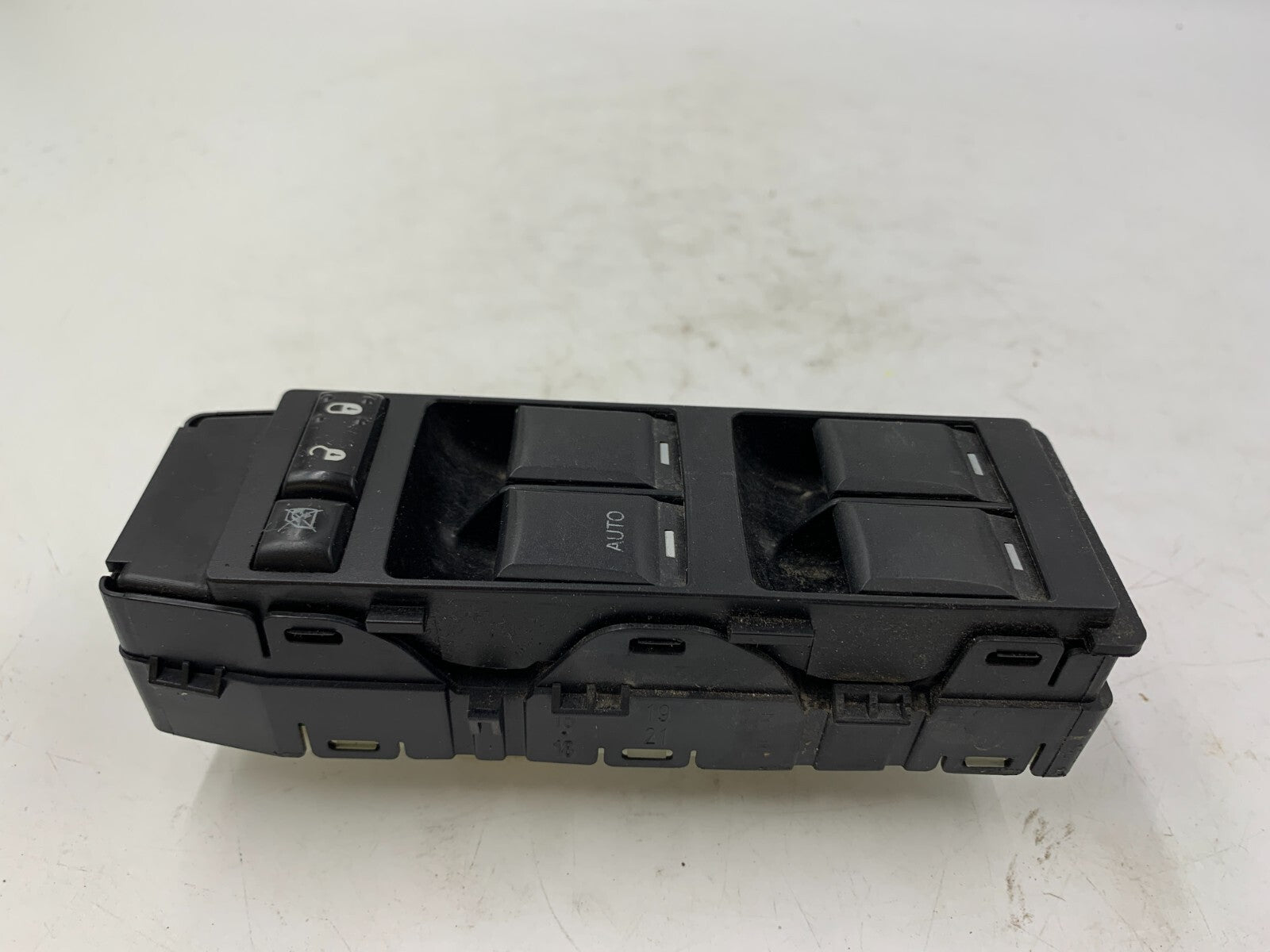 2011-2017 Jeep Patriot Master Power Window Switch OEM B01B40035