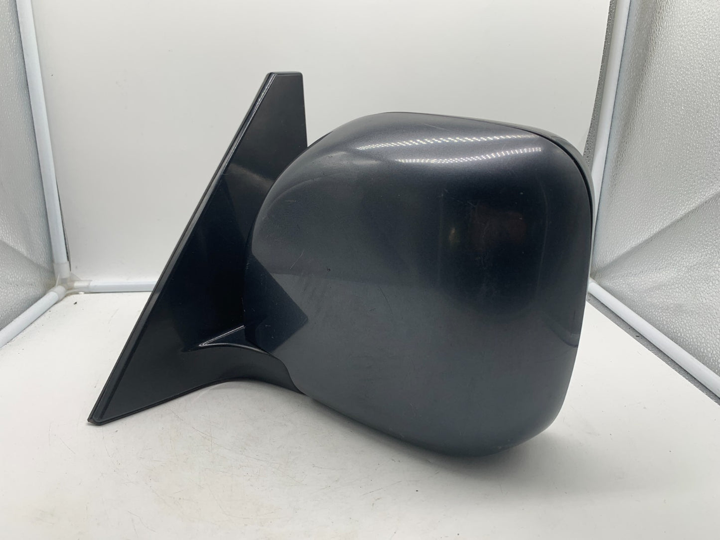 2001-2006 Mitsubishi Montero Driver Side Power Door Mirror Gray OEM A04B36003