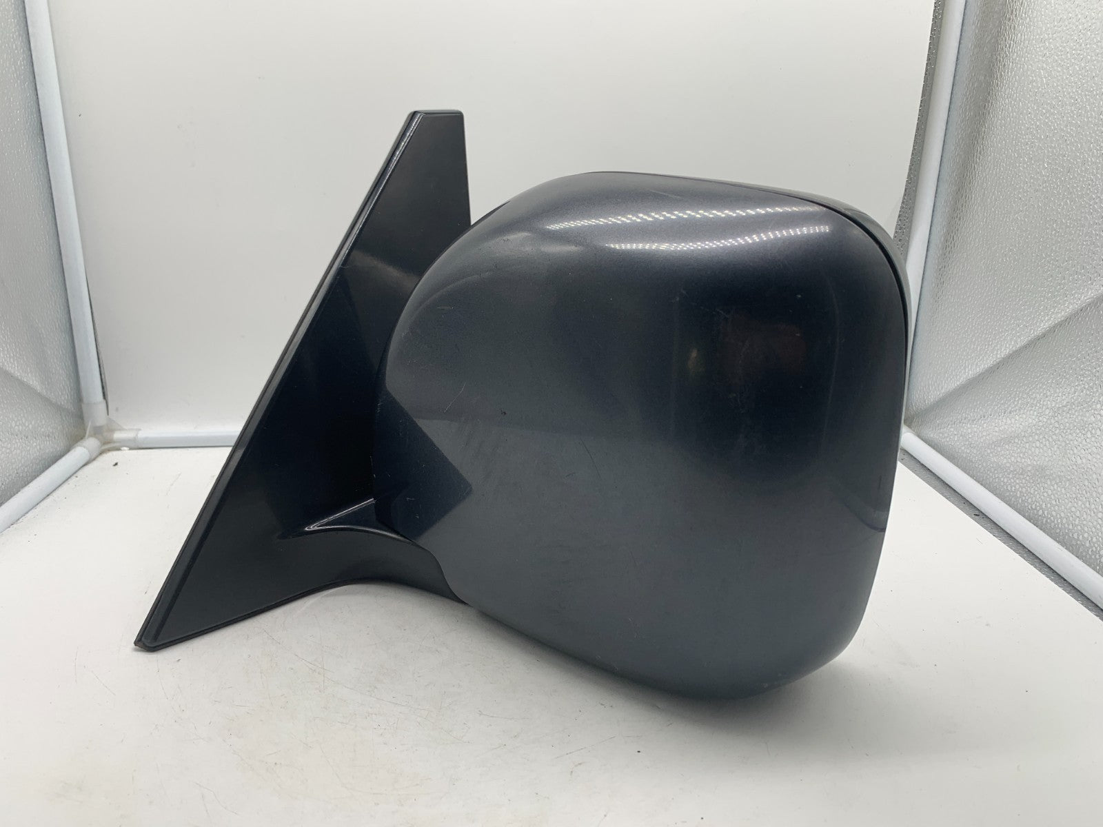 2001-2006 Mitsubishi Montero Driver Side Power Door Mirror Gray OEM A04B36003