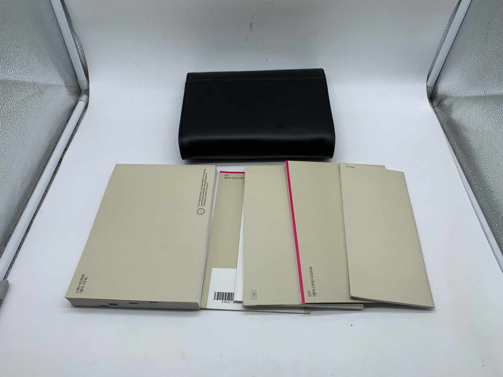 2018 Hyundai Kona Owners Manual Set OEM A04B07005