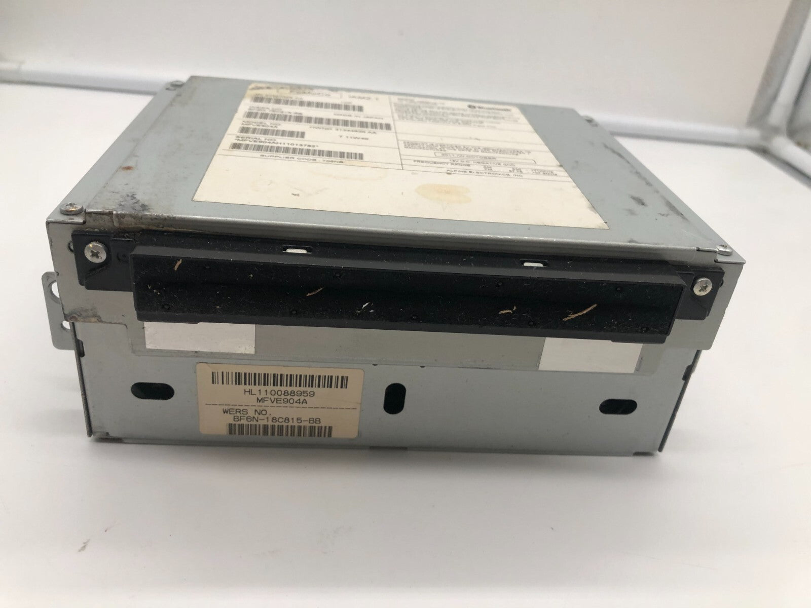 2011-2013 Volvo S60 AM FM CD Player Radio Receiver OEM C04B30003