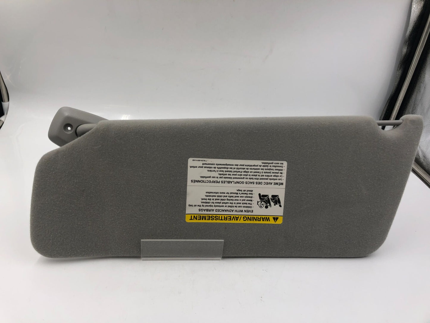 2004-2008 Ford F150 Passenger Sun Visor Gray OEM B02B03023