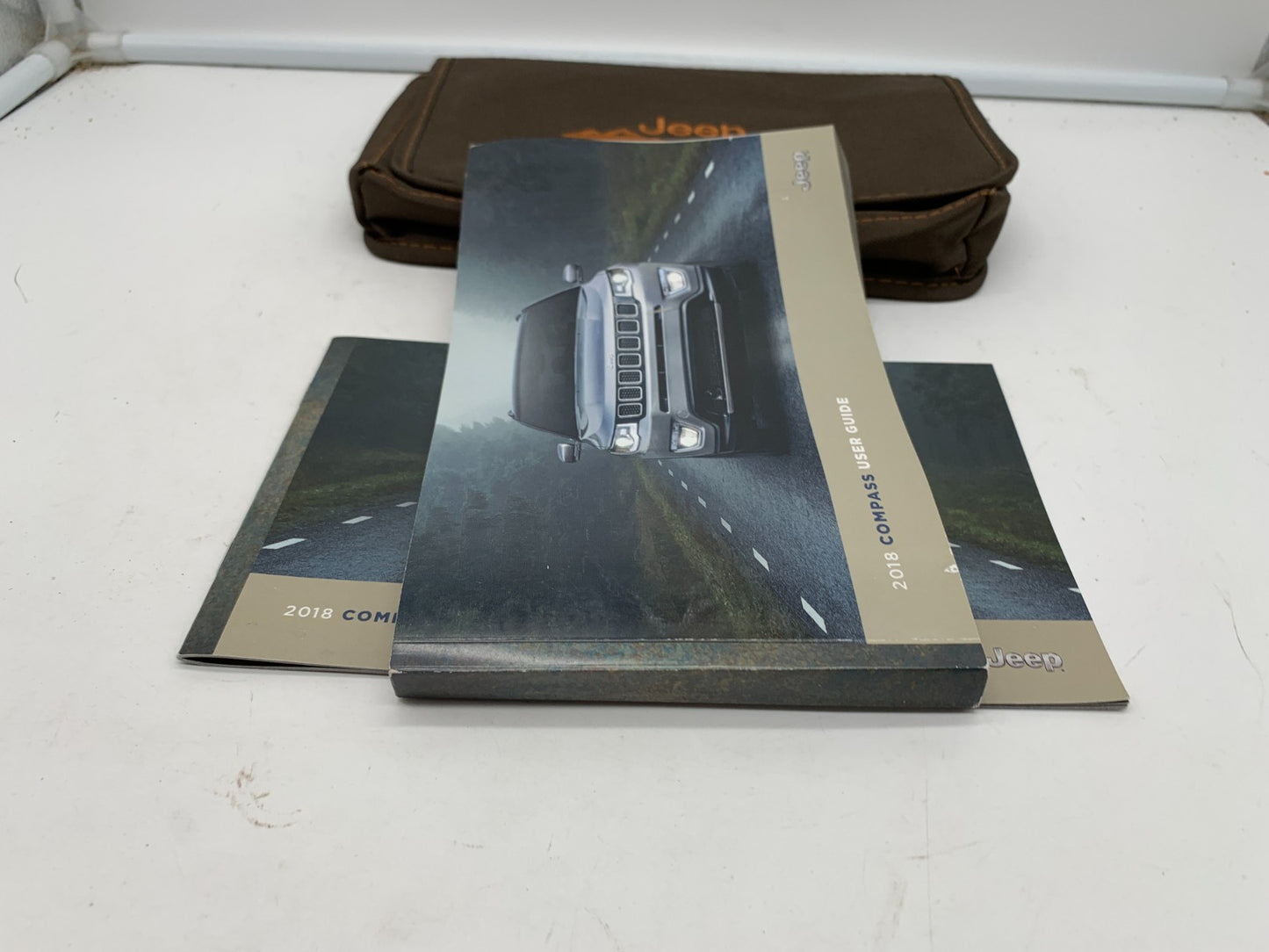 2018 Jeep Compass Owners Manual Set with Case OEM D01B37015