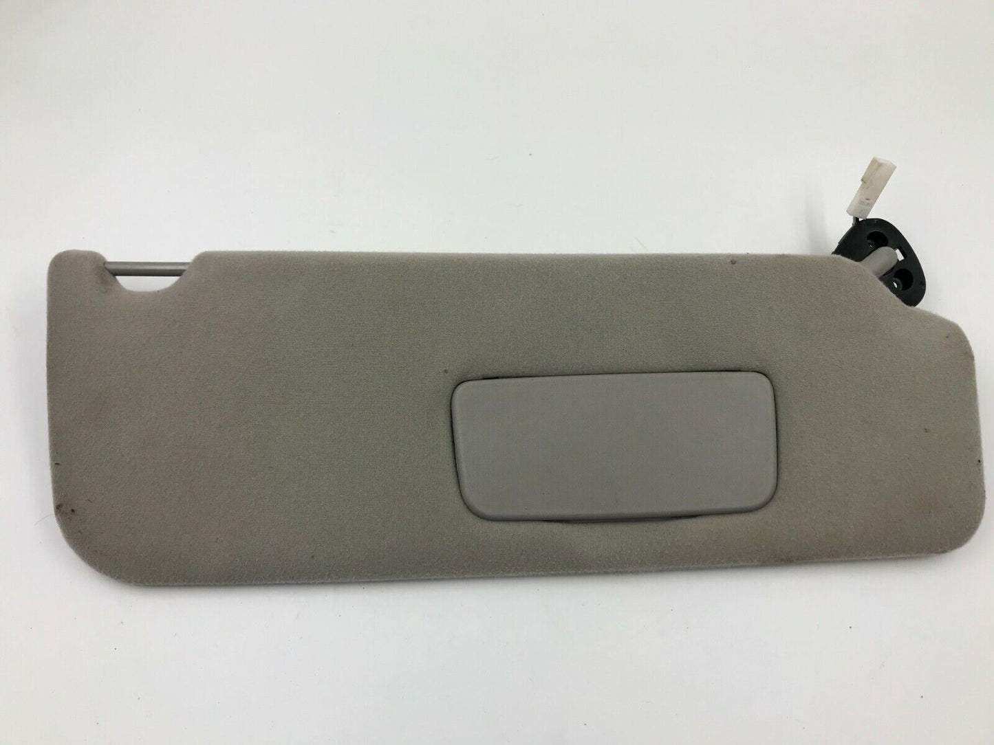2005-2010 Toyota Sienna Passenger Sun Visor Gray Illuminated OEM E03B67001