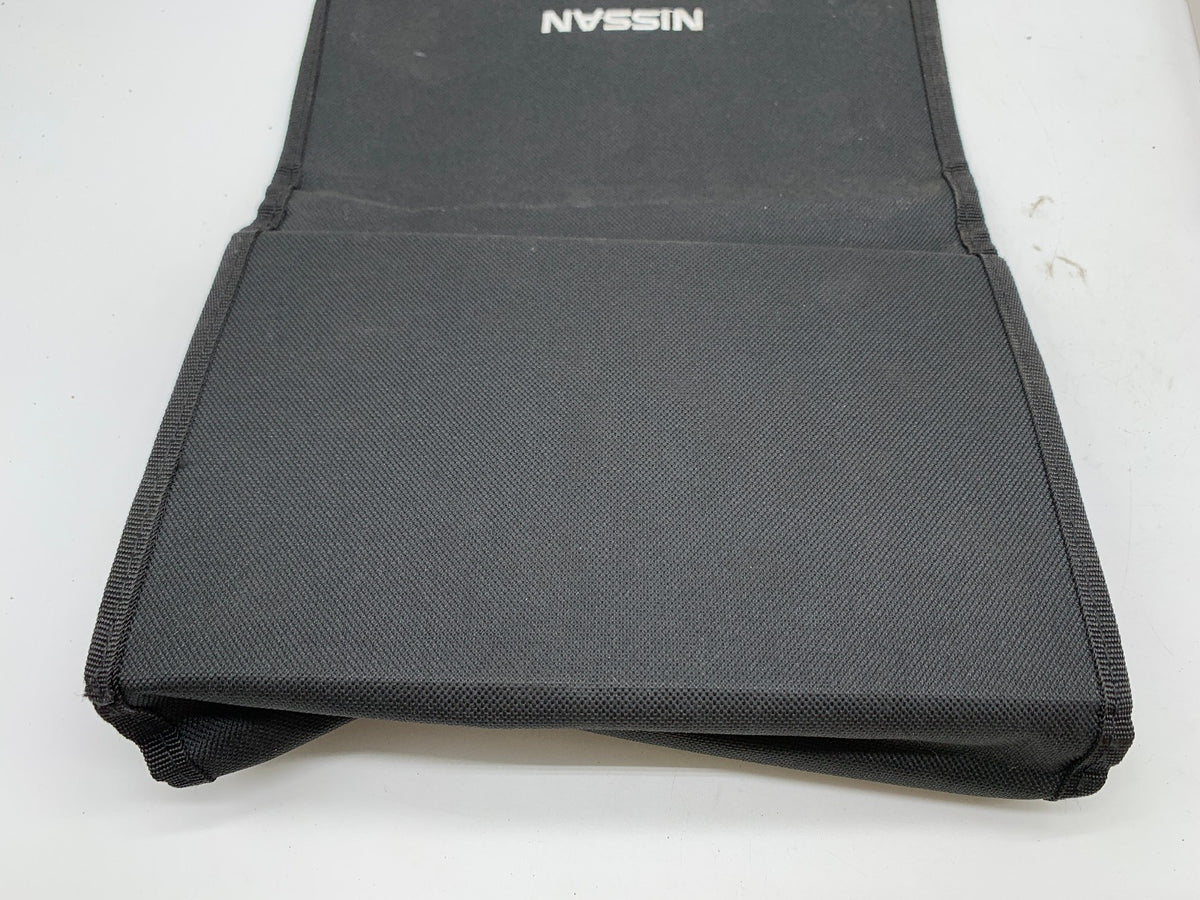 2016 Nissan Sentra Owners Manual Set with Case OEM R01B33013