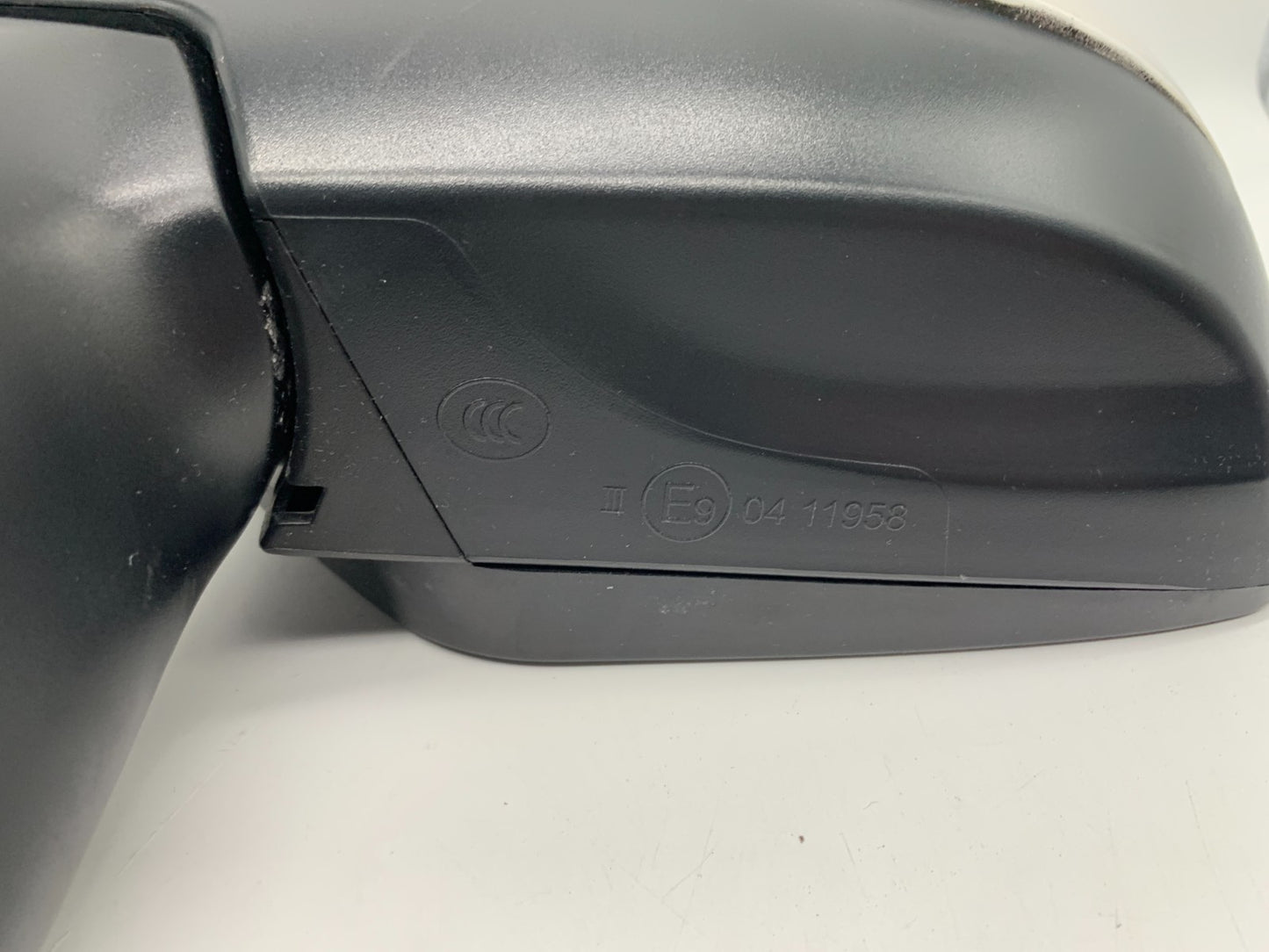 2014-2016 Subaru Forester Driver Side Power Door Mirror White OEM C02B05022