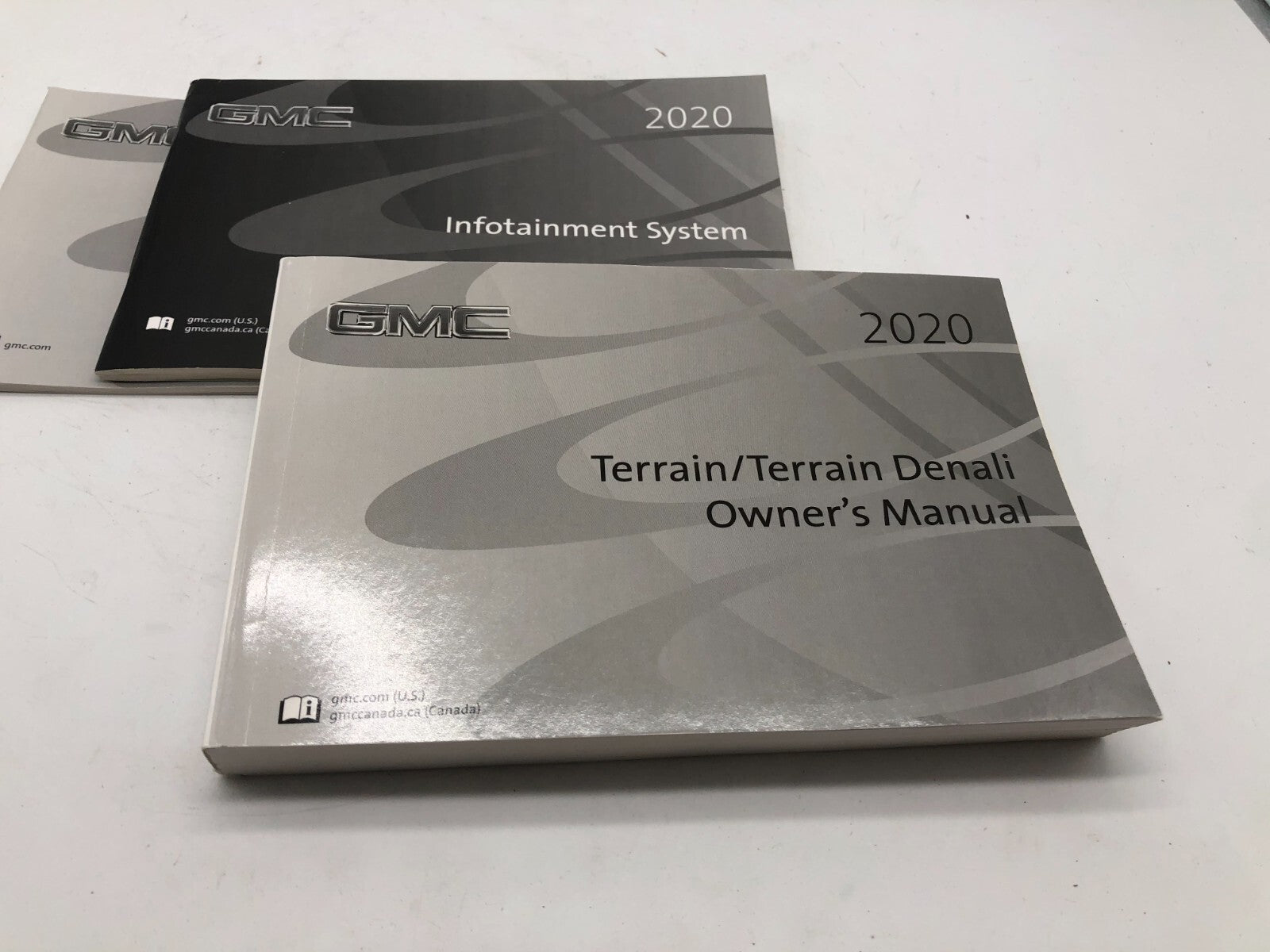 2020 GMC Terrain Terrain Denali Owners Manual Set OEM A02B03032