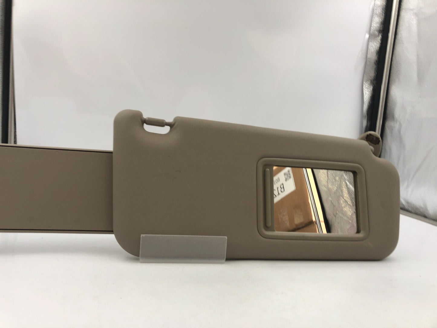 2010-2014 Toyota Rav4 Passenger Sun Visor Brown Illuminated OEM A01B53042
