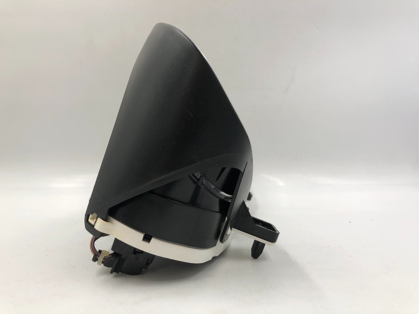 2015-2017 Ford Fiesta  Speedometer Instrument Cluster 24,582 Miles OEM C04B39008