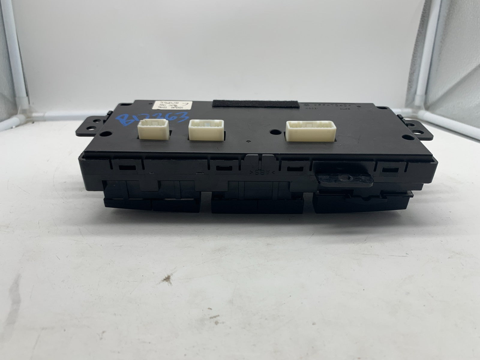 2010-2015 Mazda CX-9 CX9 AC Heater Climate Control Unit OEM A01B54007