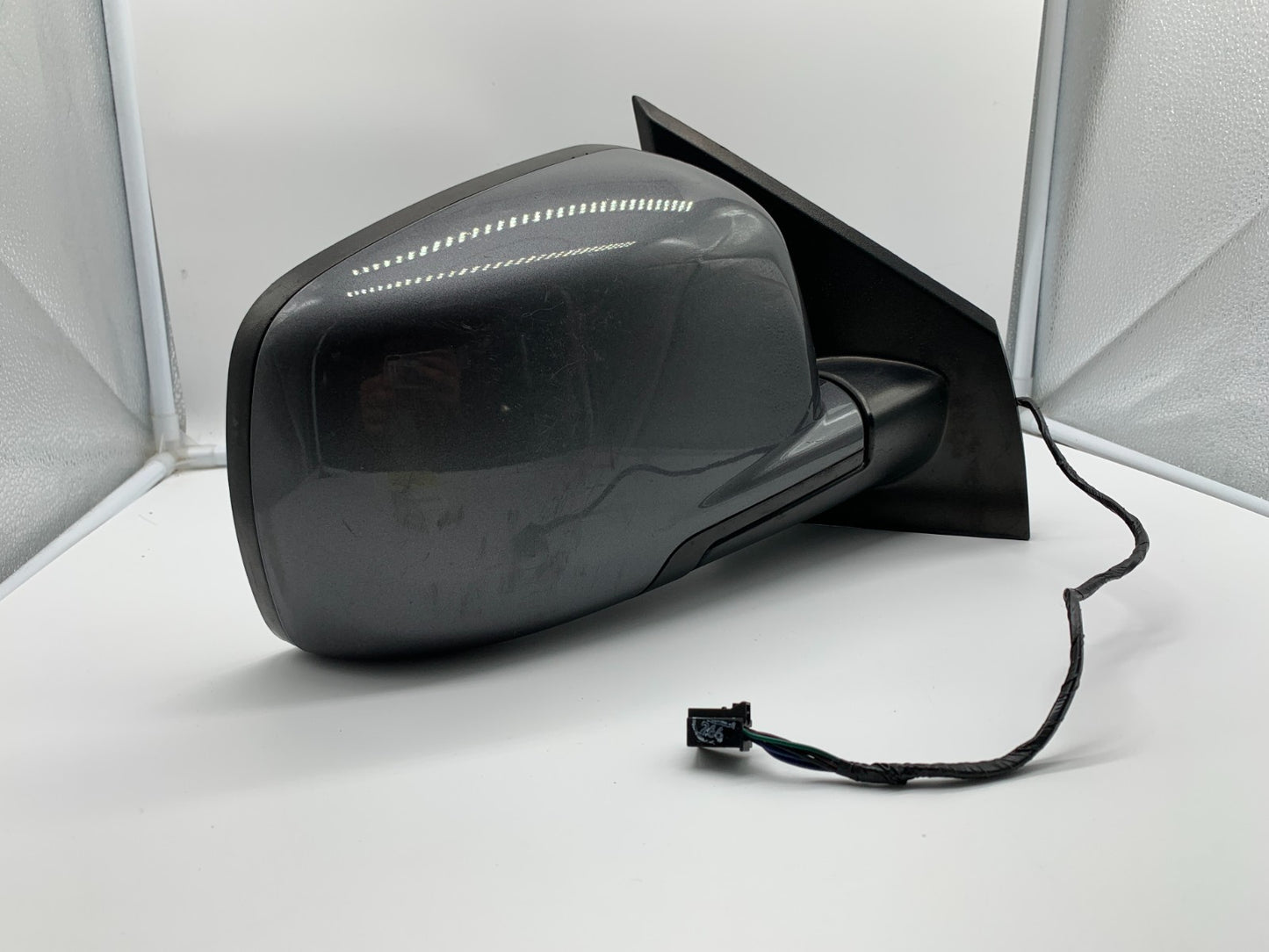 2011-2015 Dodge Journey Passenger Side View Power Door Mirror Gray OEM B04B39028