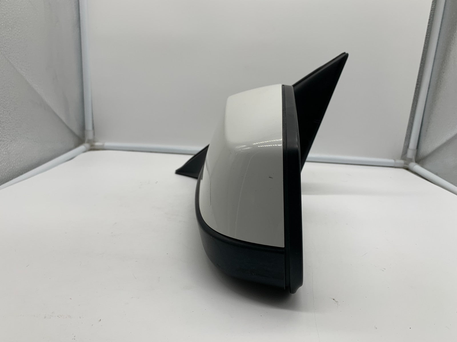 2011-2012 BMW 535i Driver Side View Power Door Mirror White OEM C03B61018