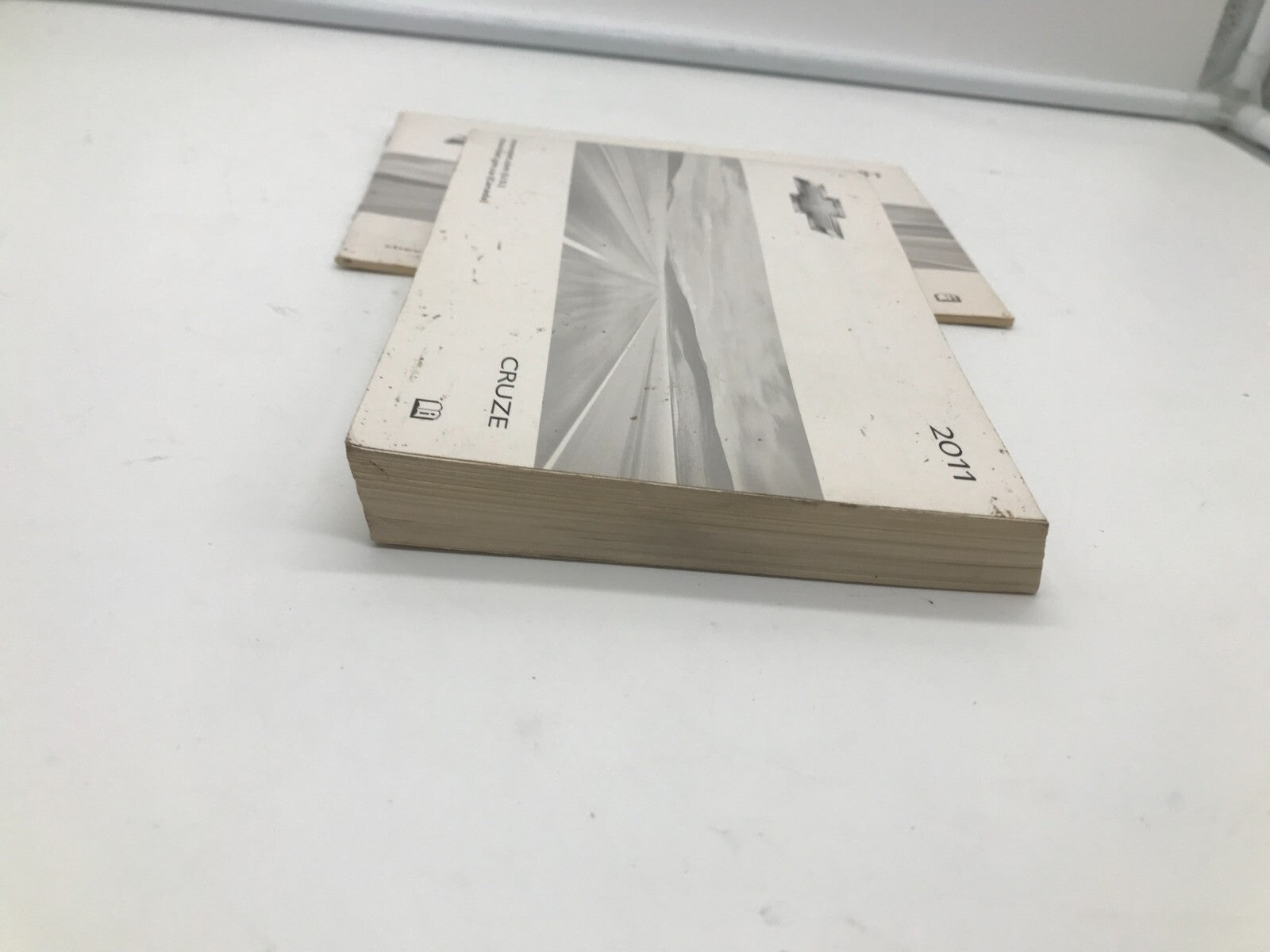 2011 Chevrolet Cruze Owners Manual Set OEM C02B45036