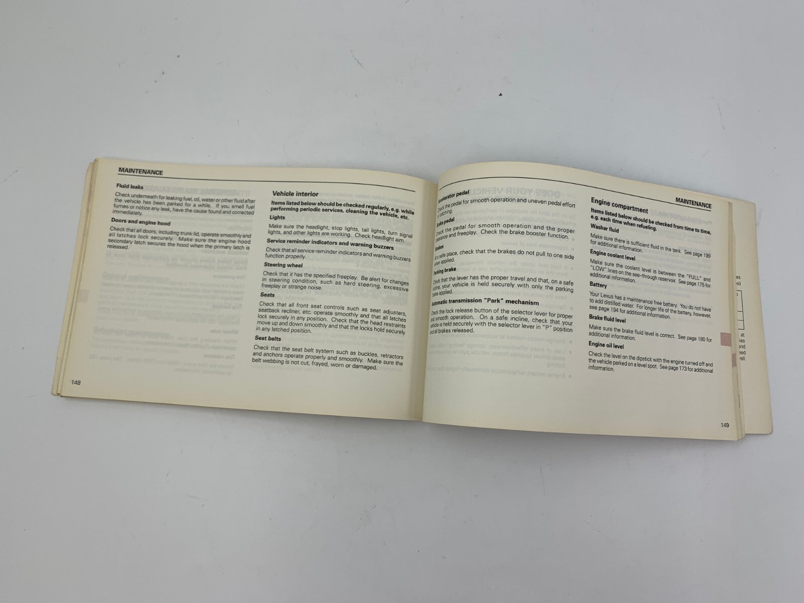 1995 Lexus ES300 Owners Manual Set with Case OEM E01B30080