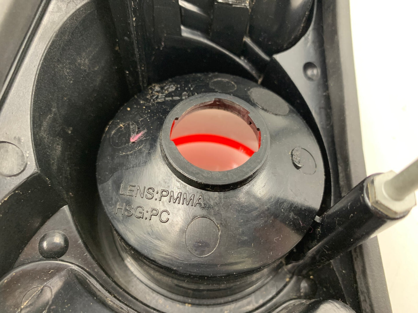 2002-2008 Mini Cooper Passenger Side Tail Light Taillight Aftermarket D02B24027