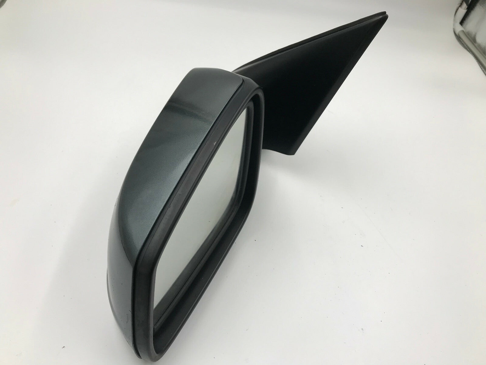2012-2013 BMW 528i Driver Side View Power Door Mirror Gray OEM D02B04004