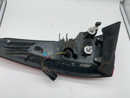 2013-2016 Ford Fusion Driver Side Tail Light Taillight OEM C02B33002