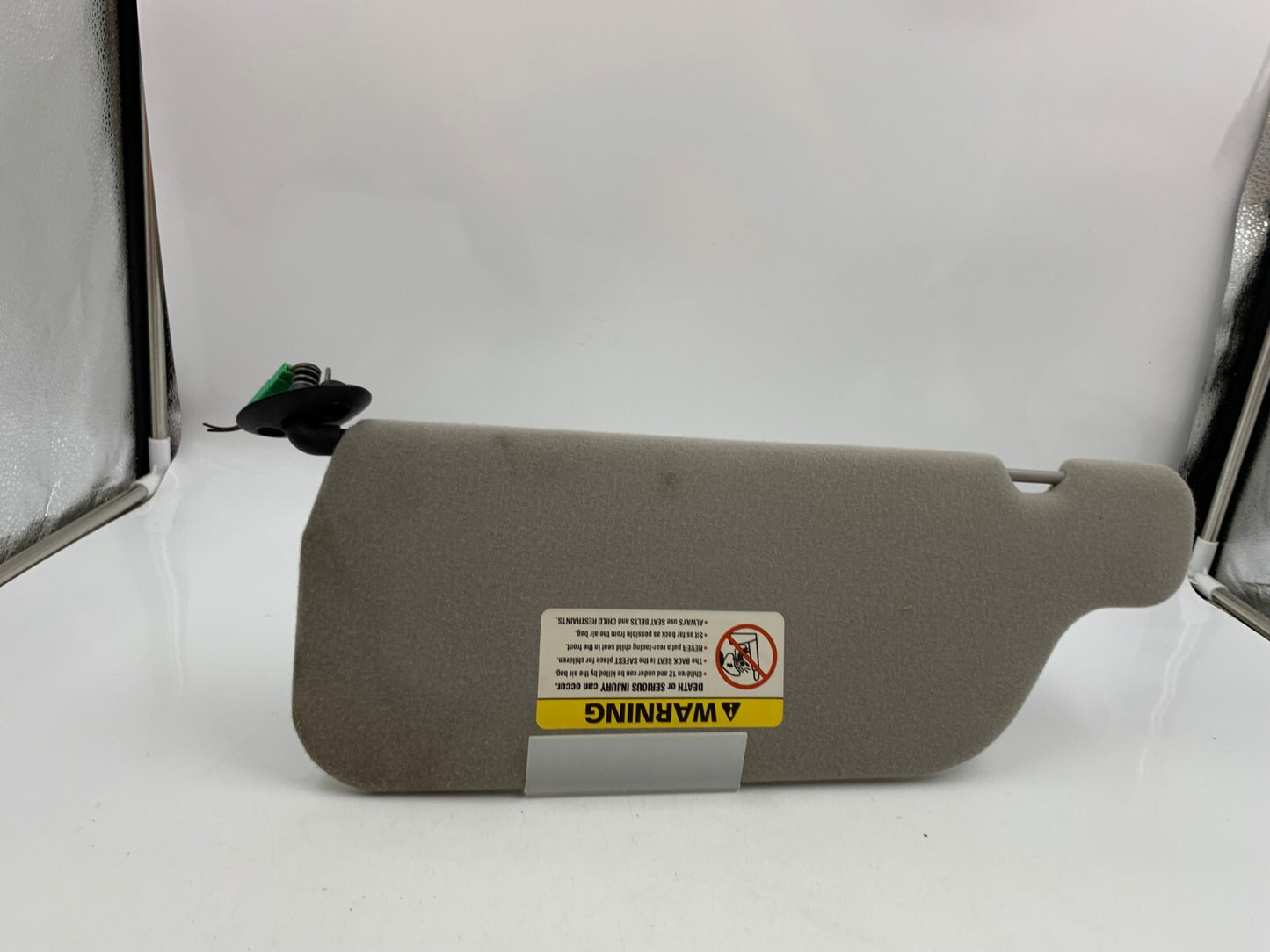 2001-2003 Ford Windstar Passenger Sun Visor Gray Illuminated OEM E02B62006
