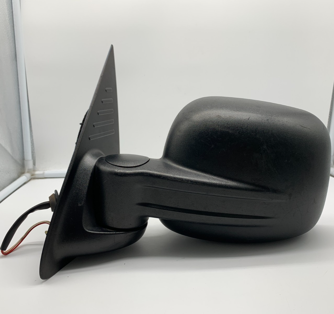 2002-2007 Jeep Liberty Driver Side View Power Door Mirror Black OEM C02B23062