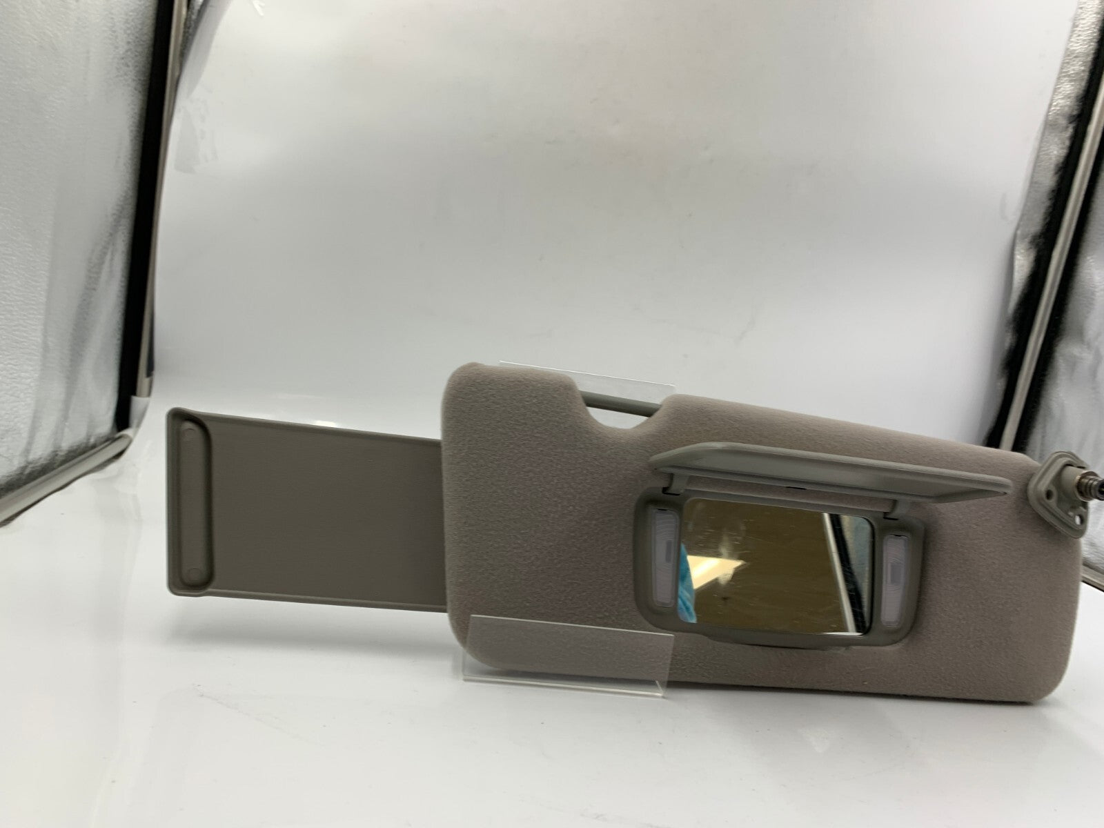 2000-2001 Lexus ES300 Passenger Sun Visor Gray OEM E02B52011