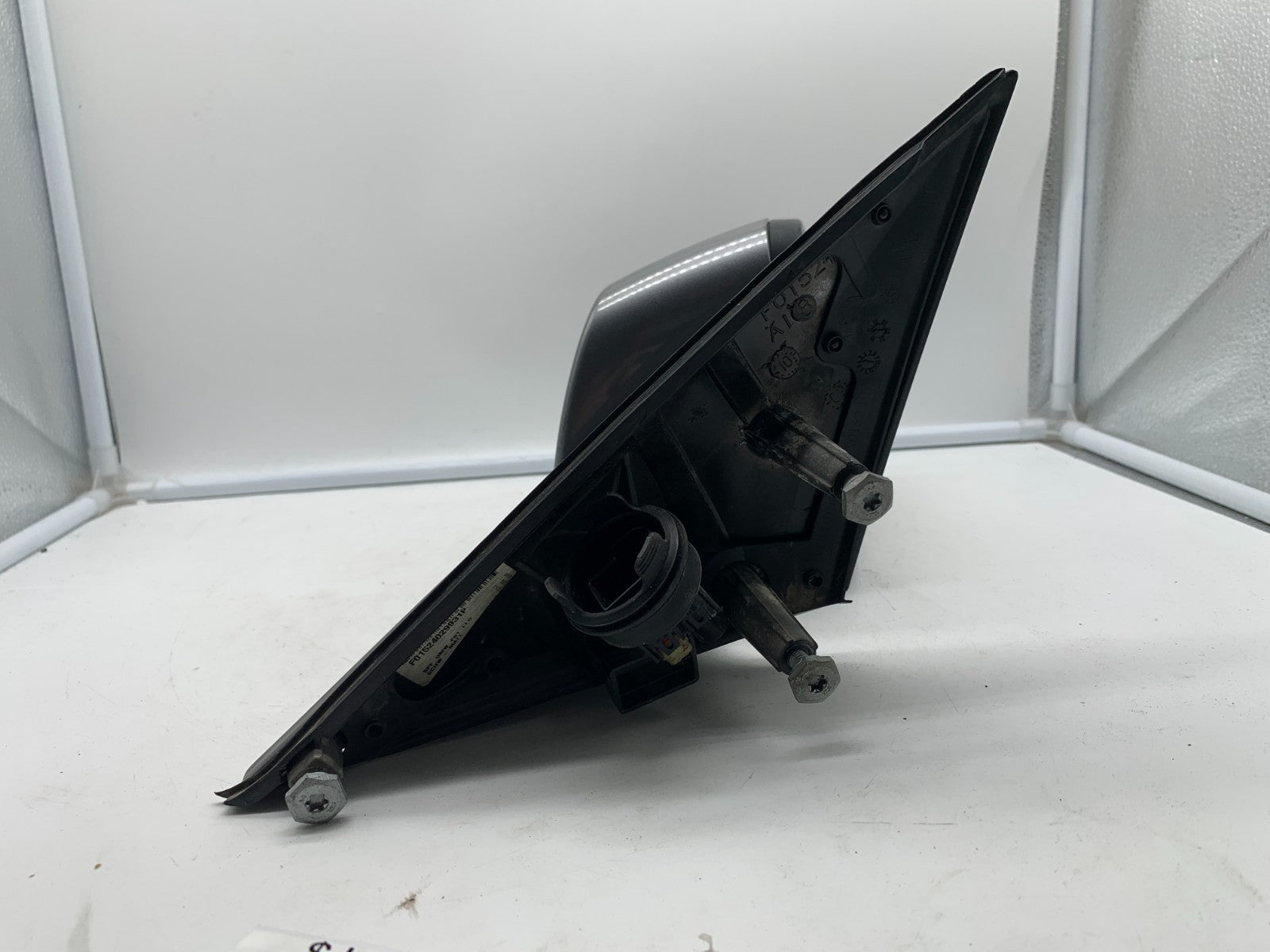 2011-2012 BMW 750i Passenger Side View Power Door Mirror Gray OEM A03B25093