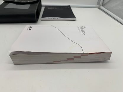 2022 Kia Telluride Sedan Owners Manual Set with Case OEM E01B46009