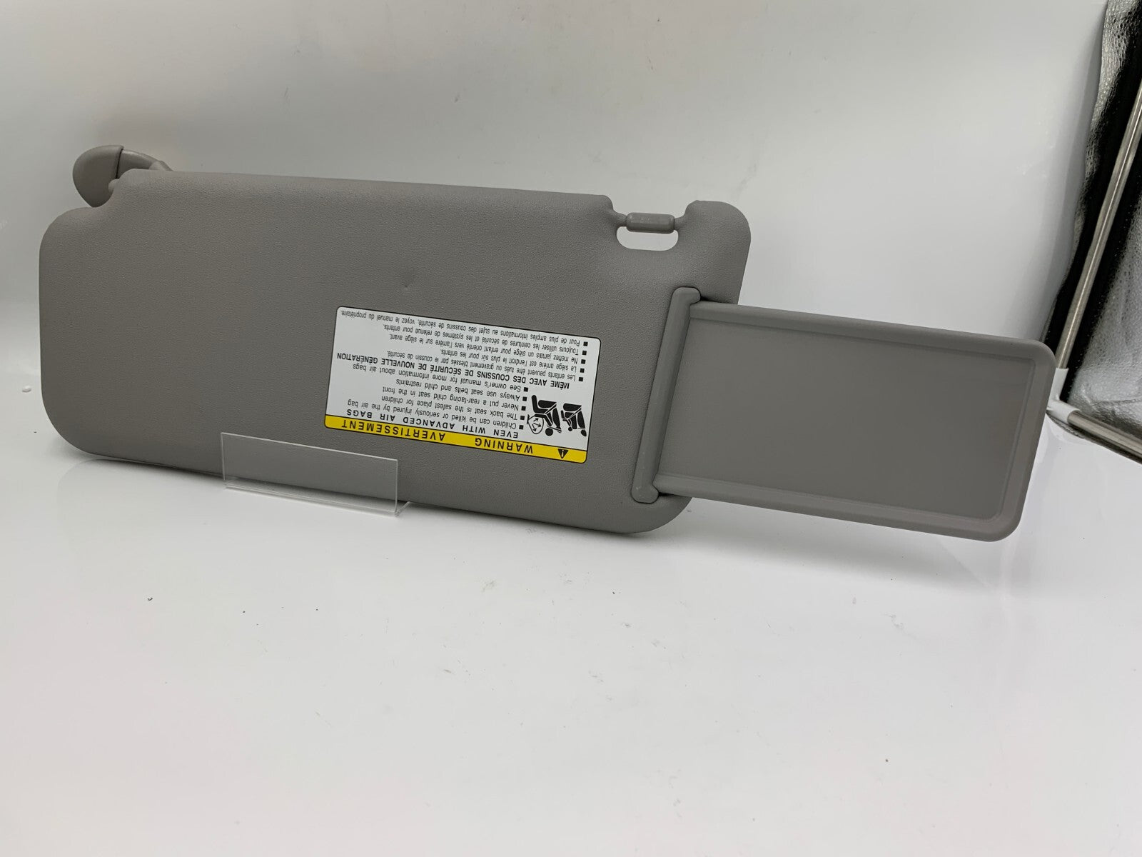 2006-2009 Toyota Rav4 Passenger Sun Visor Gray Illuminated OEM C03B07086