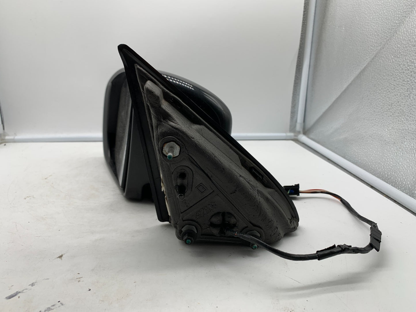 2014-2021 Jeep Cherokee Driver Side View Power Door Mirror Black OEM B01B12005
