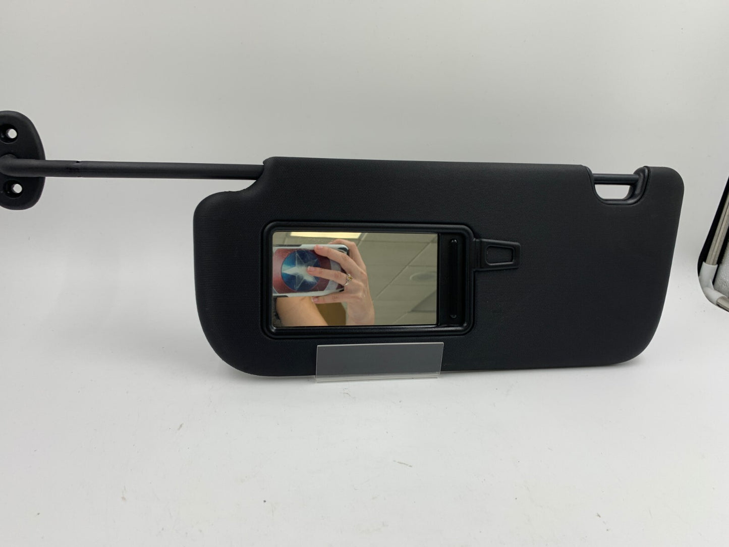 2014-2019 Kia Soul Driver Sun Visor Black Illuminated OEM C03B32008