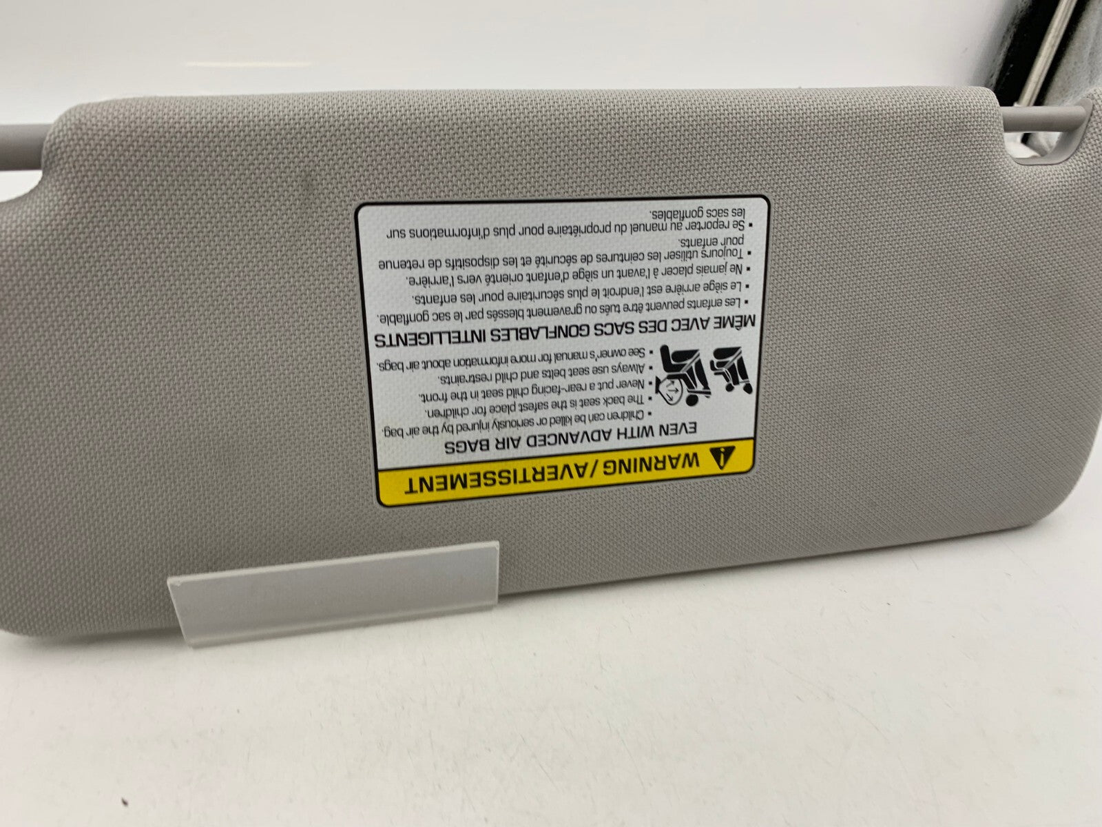 2015-2019 Hyundai Sonata Passenger Sun Visor Gray Illuminated OEM B03B49026