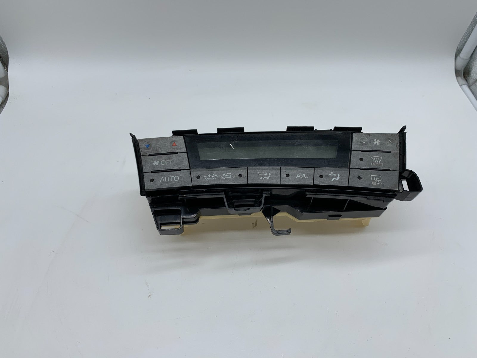 2013-2015 Toyota Prius AC Heater Climate Control Unit OEM A03B54006