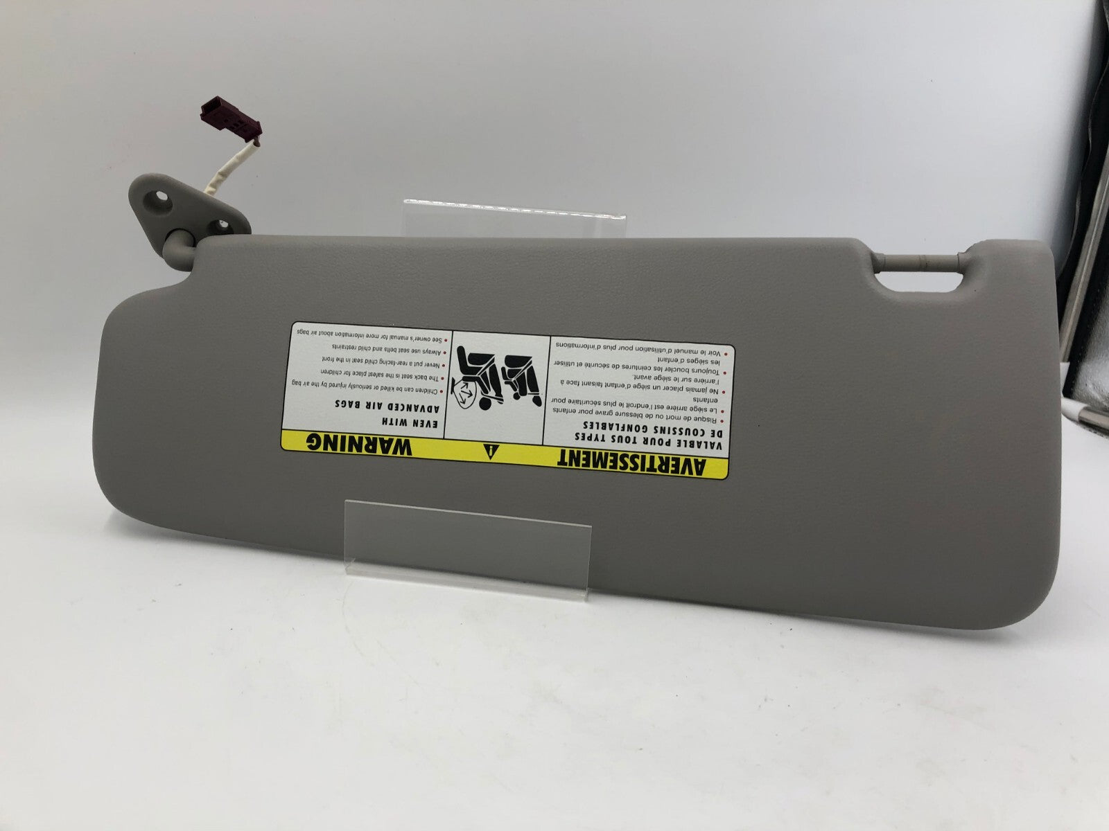 2006-2011 BMW 323i Passenger Sun Visor Gray Illumination OEM B01B25042