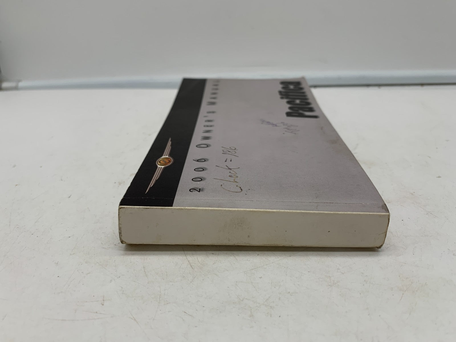 2006 Chrysler Pacifica Owners Manual with Case OEM A01B01010