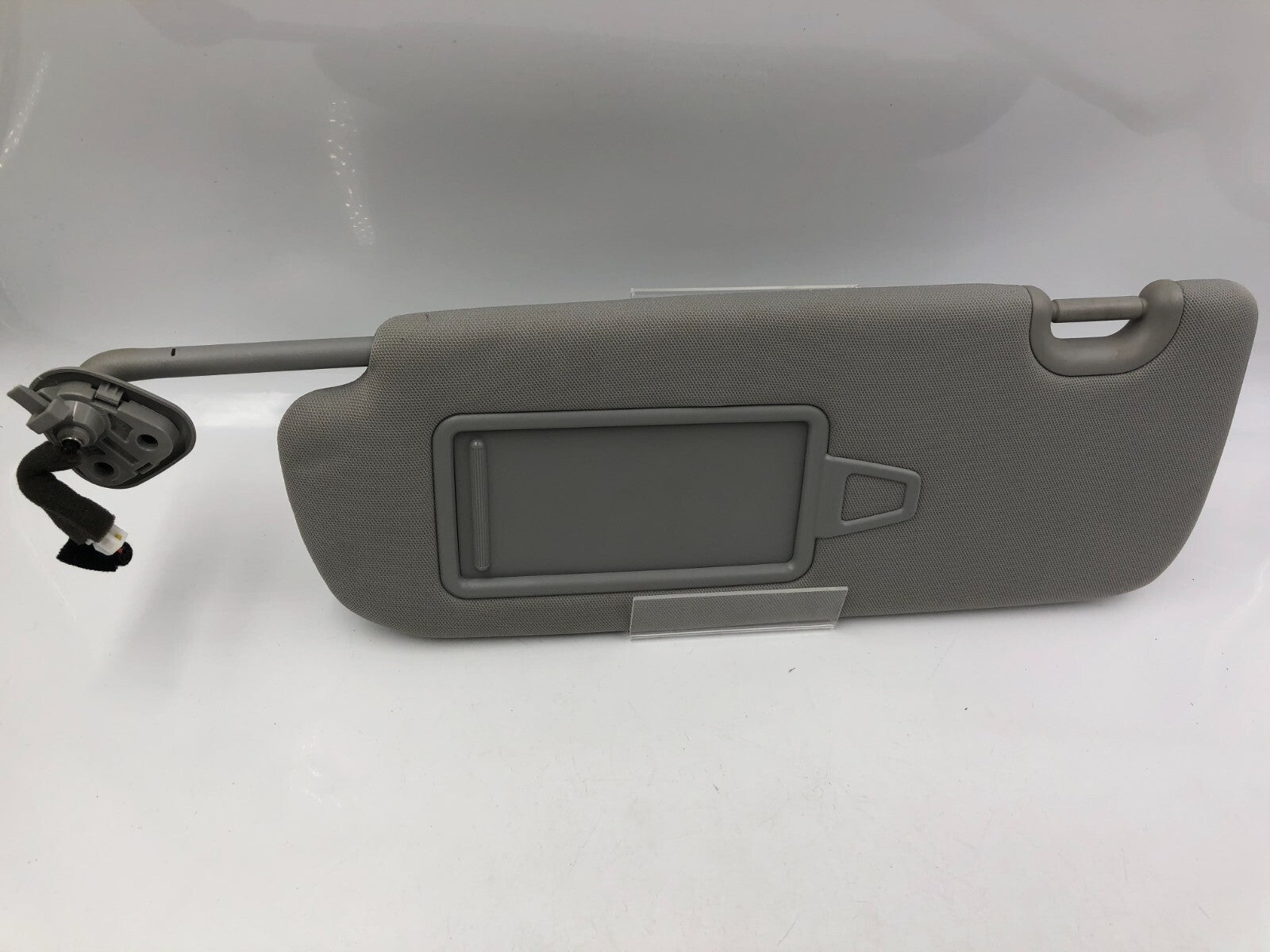 2013-2019 Hyundai Santa Fe Driver Sun Visor Gray Illuminated OEM C04B10011