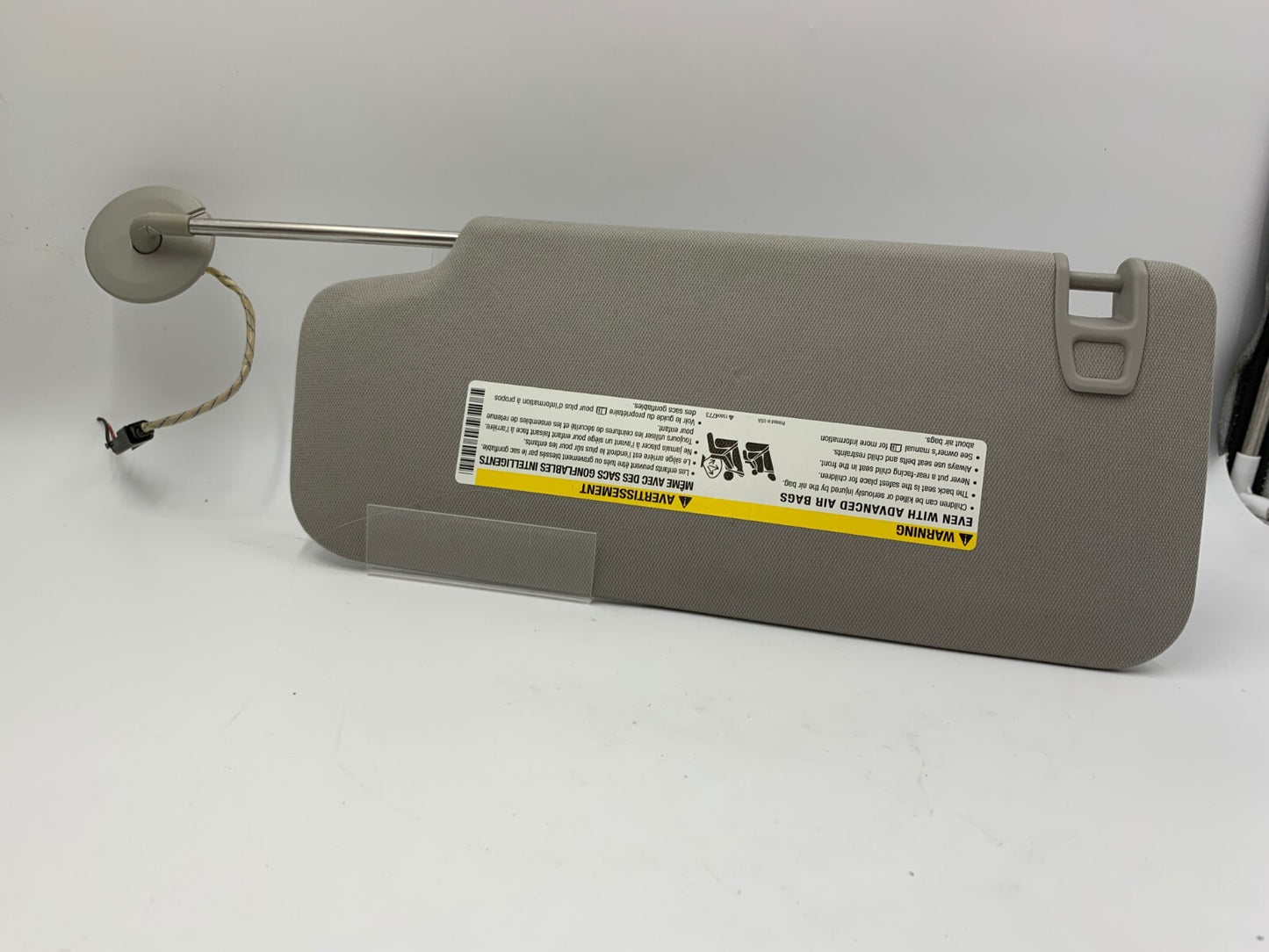 2010-2017 Chevrolet Equinox Passenger Sun Visor Gray Illuminated OEM B01B02043