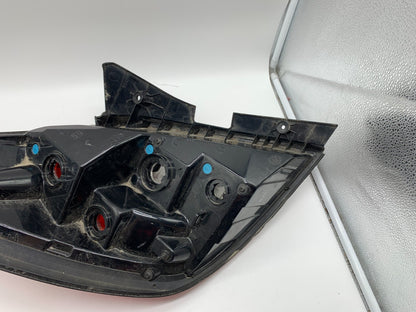 2013-2015 Chevrolet Captiva Sport Passenger Side Tail Light OEM C02B07001