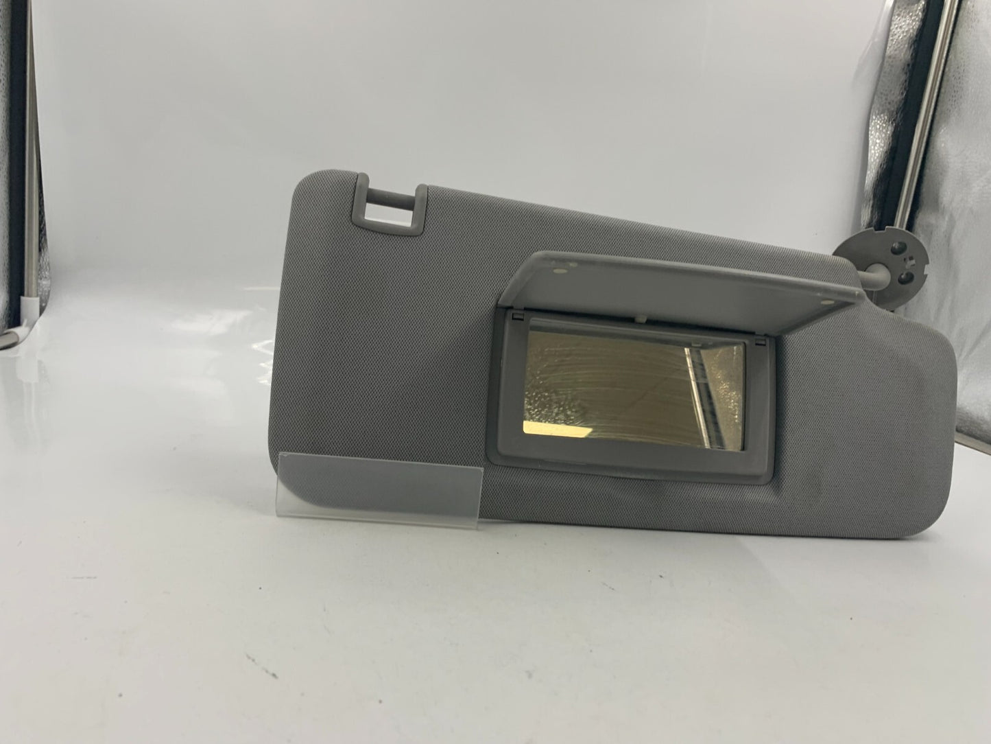 2017-2020 Chevrolet Trax Passenger Sun Visor Gray OEM C01B38062