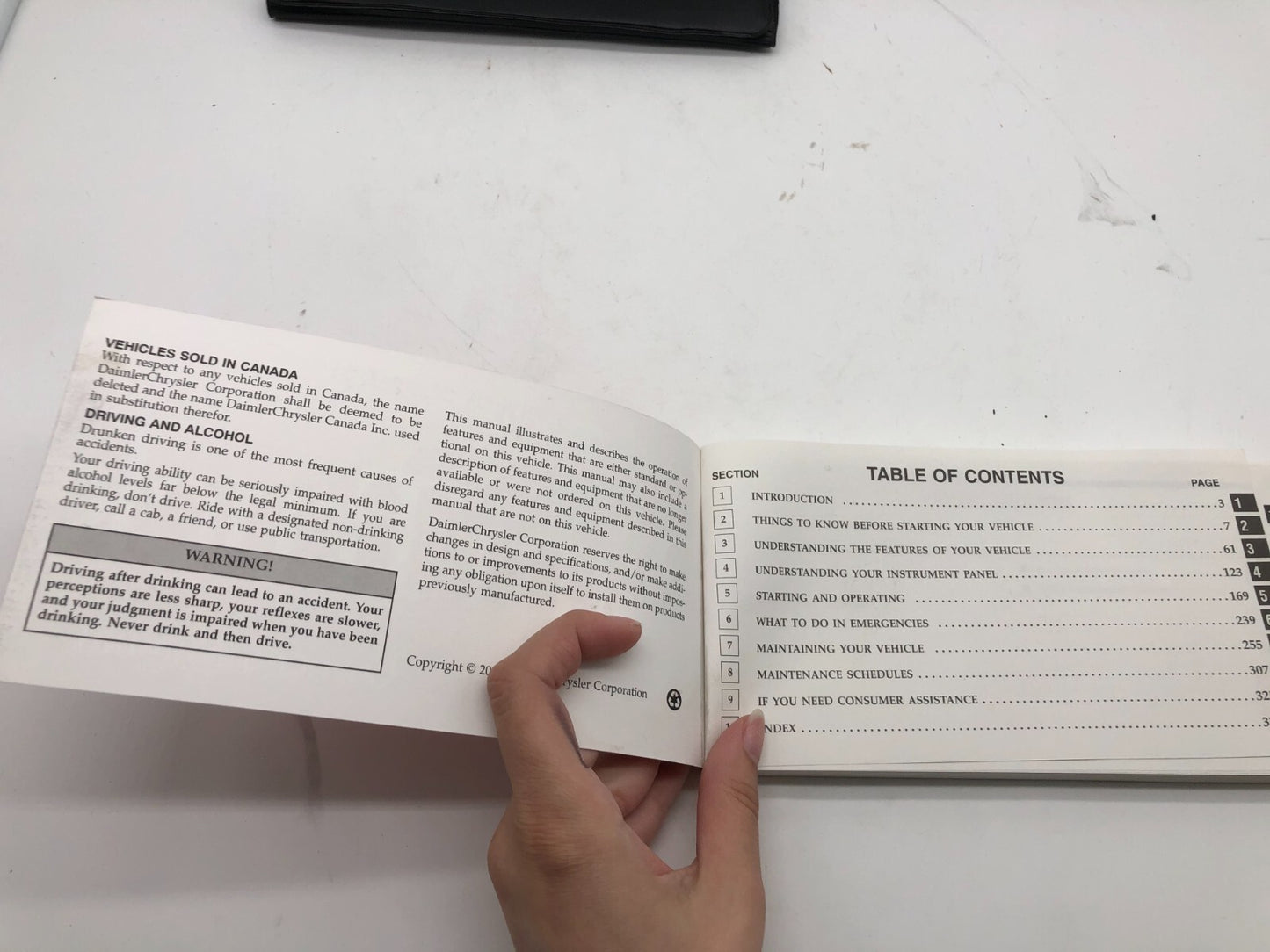 2002 Dodge Ram Truck Owners Manual Set with Case OEM E02B18004