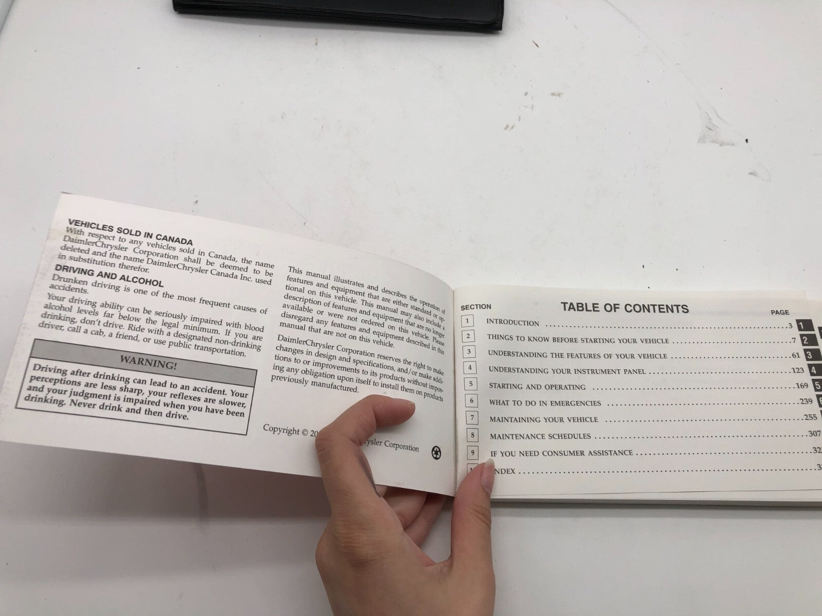 2002 Dodge Ram Truck Owners Manual Set with Case OEM E02B18004