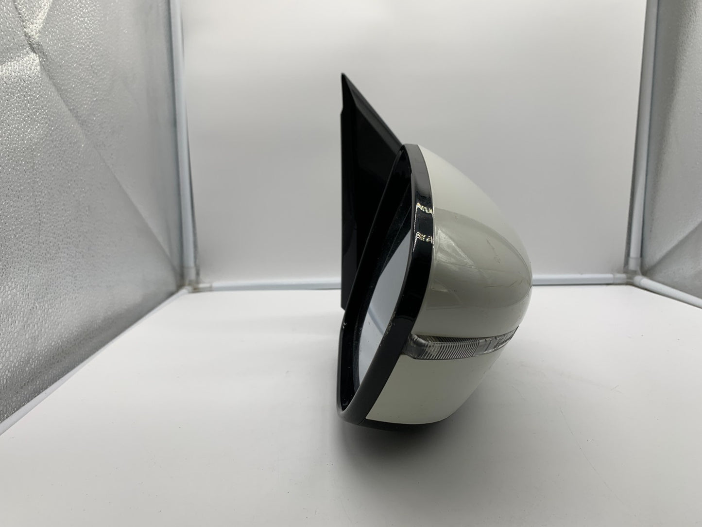 2017 Nissan Pathfinder Passenger Side Power Door Mirror Gray OEM A03B23001