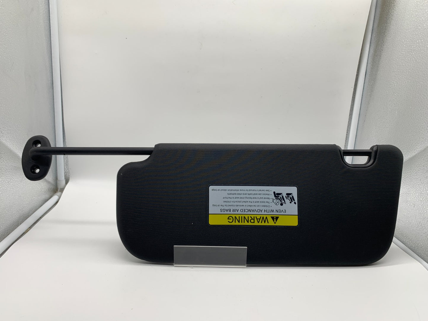 2014-2019 Kia Soul Passenger Sun Visor Black Illumination D01B22008