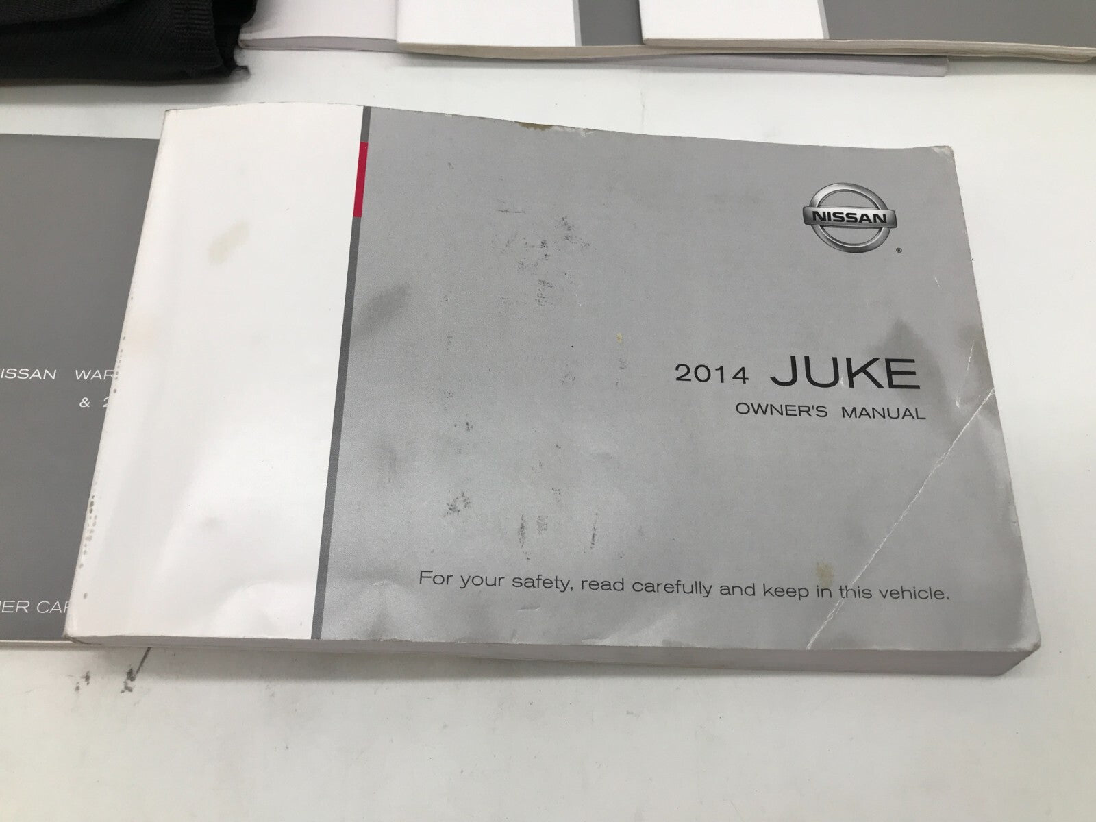 2014 Nissan Maxima Owners Manual Set with Case OEM E02B68004