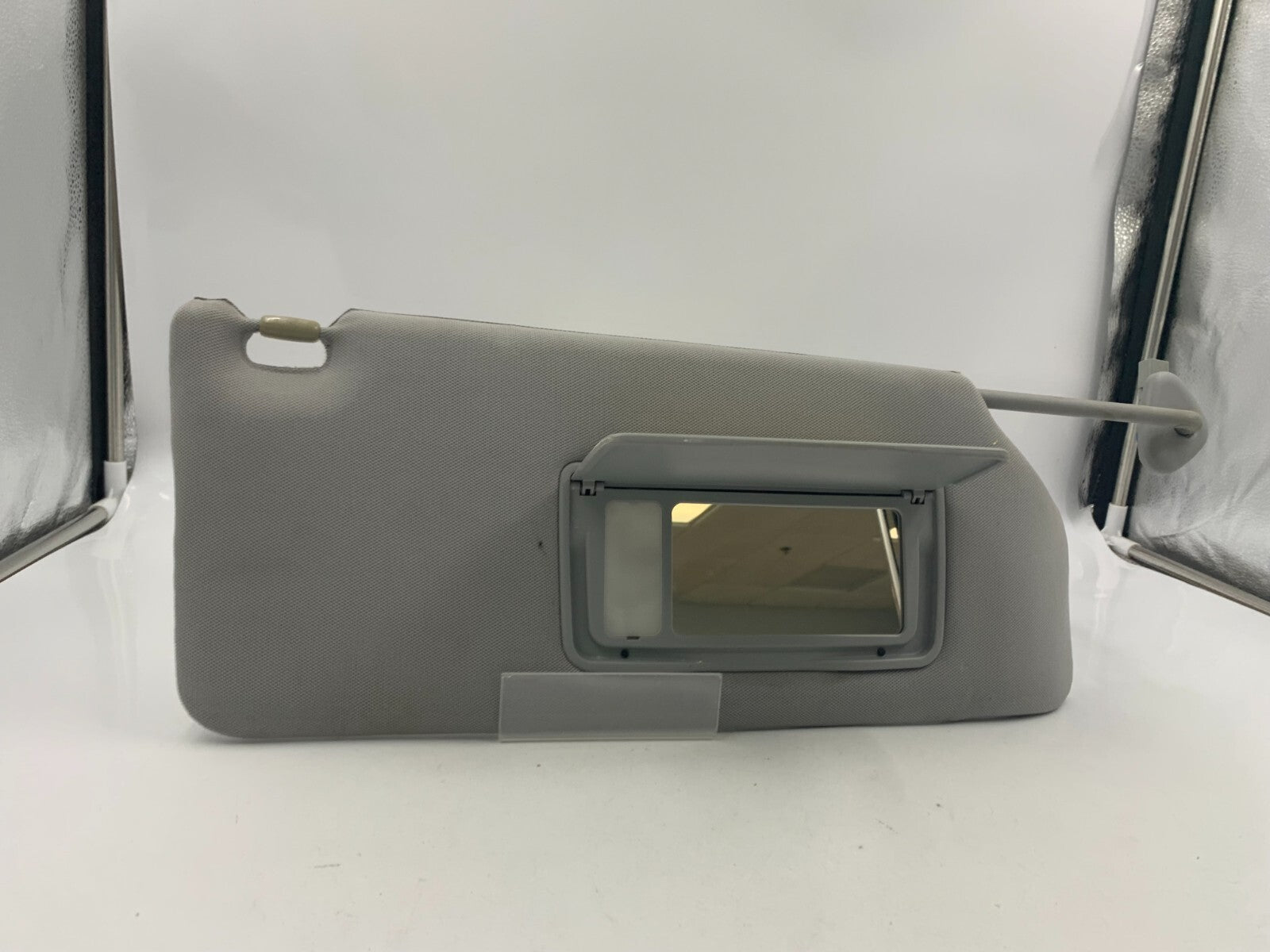 2005 Honda Odyssey Passenger Sun Visor Illuminated Gray OEM A02B53034