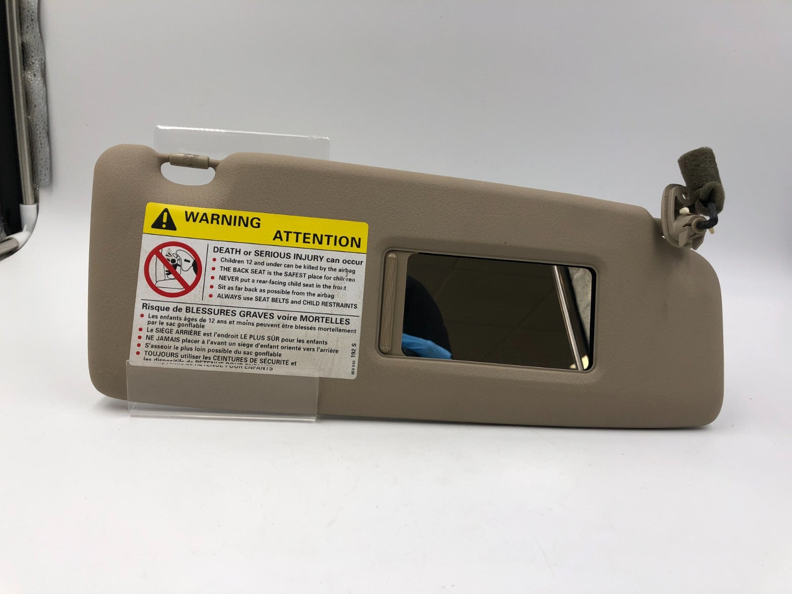2003-2009 Audi A4 Passenger Sun Visor Brown Illuminated OEM B01B02003