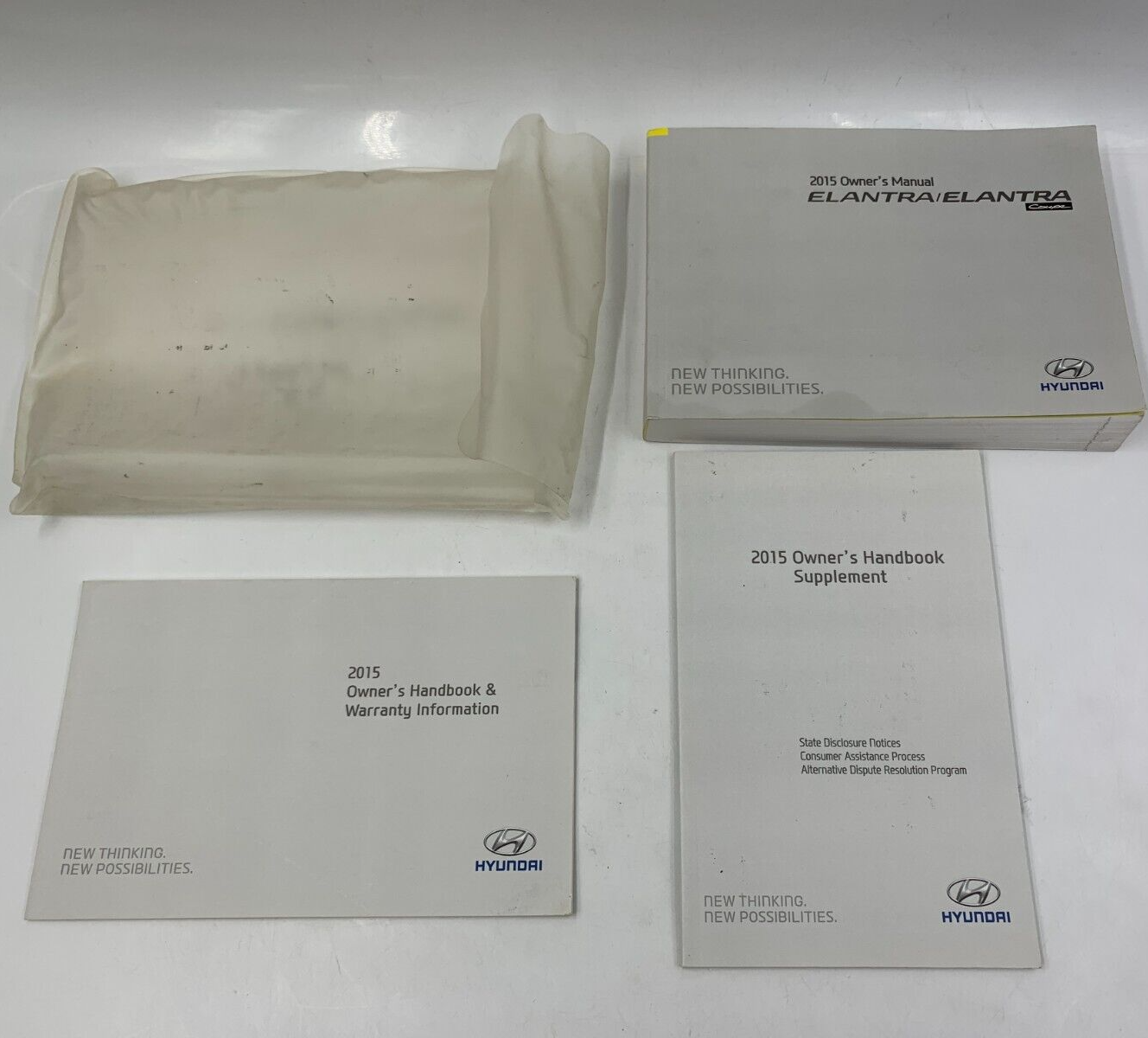 2015 Hyundai Elantra Owners Manual Set with Case OEM B04B08024