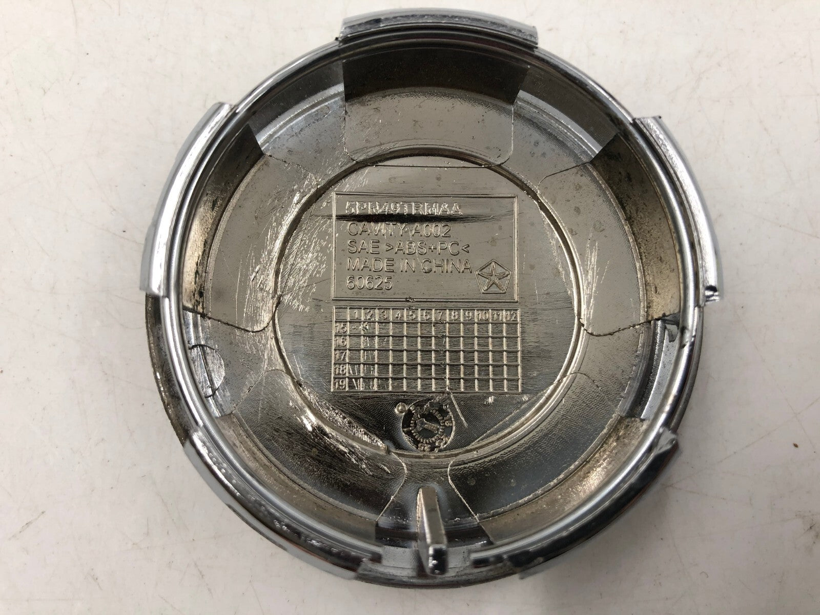 Dodge Durango Rim Wheel Center Cap Chrome OEM E03B67009