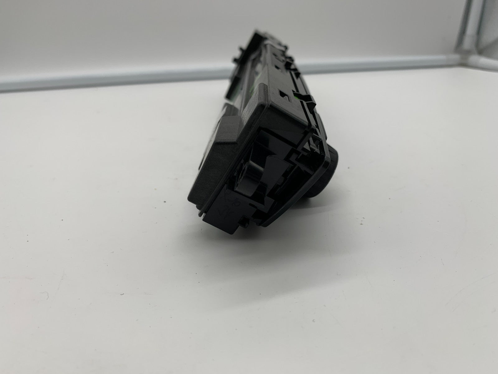 2012-2015 BMW 320i AC Heater Climate Control Unit OEM C03B59012